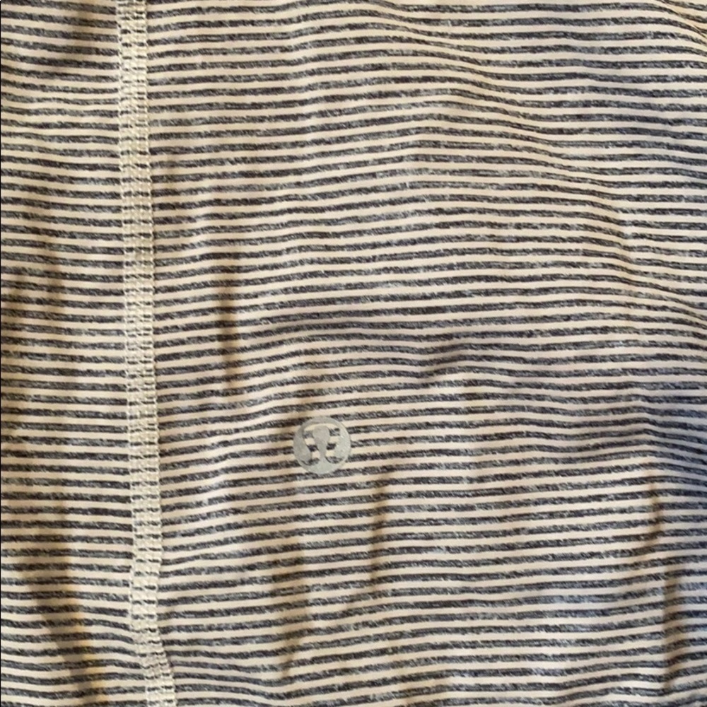 Lululemon Racerback Athletic Top - Picture 3 of 4